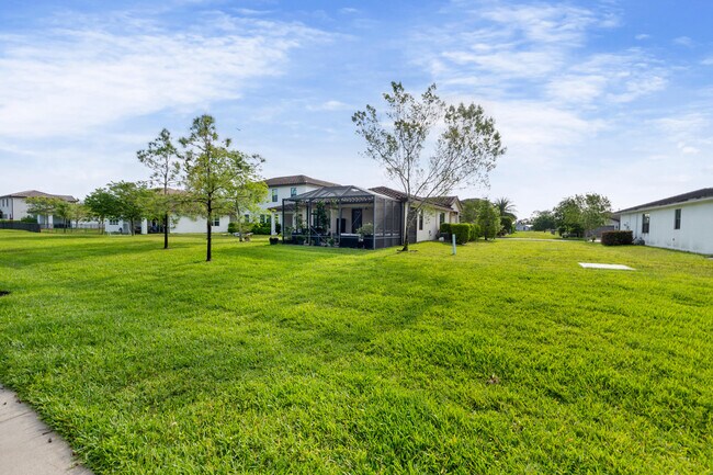 Building Photo - 3263 Dunning Dr