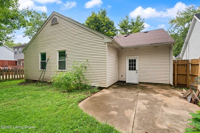 Building Photo - 609 Fenley Ave