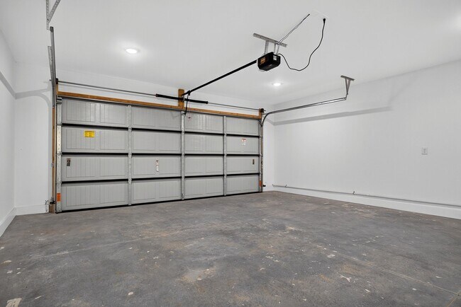 Building Photo - 241 Cripps Ln