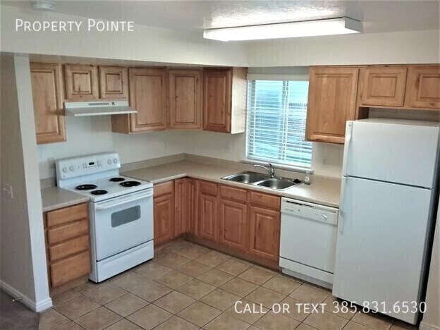 Building Photo - 1587 S 2000 W