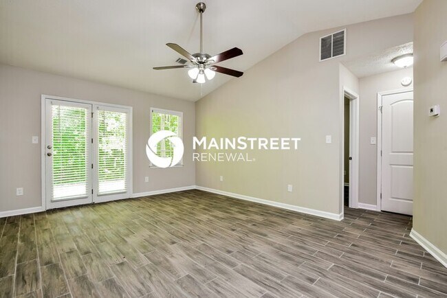 Building Photo - 3 Bedroom Pet-Friendly Home in Ellenwood, GA with Main Street Renewal