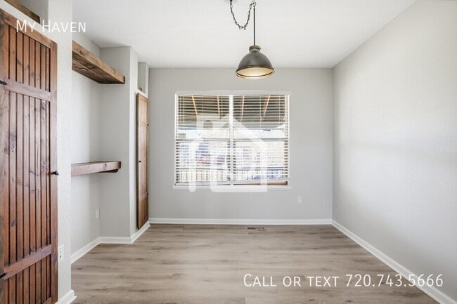 Building Photo - 5812 S Jericho Way