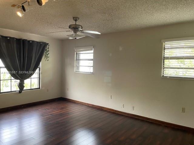 Building Photo - 14708 SW 108th Terrace