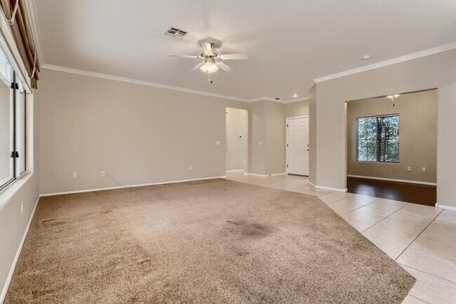 Building Photo - MONROE MODEL!  ALL APPLIANCES INCLUDED, FU...