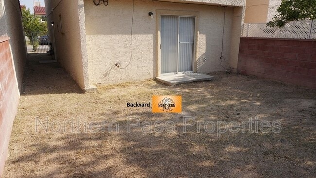 Building Photo - 11020 Wind Ct