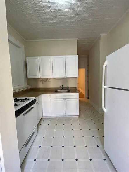 Building Photo - 1124 Washington St