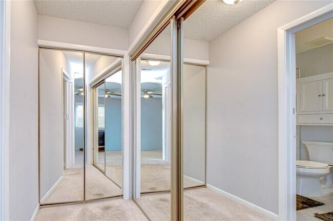 Building Photo - 2749 Countryside Blvd