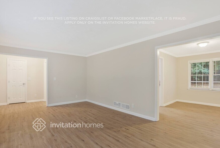 Building Photo - 417 Rockborough Terrace