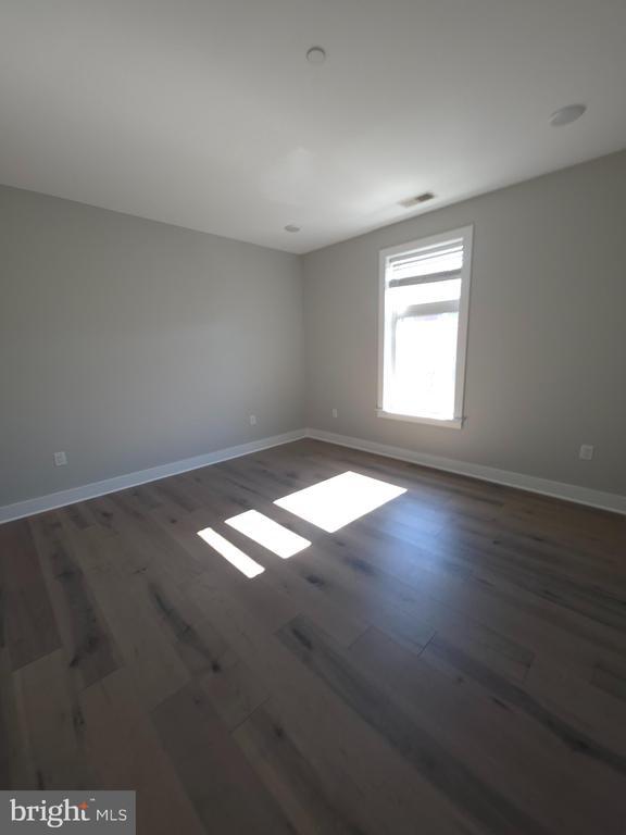 Building Photo - 3925 Haverford Ave