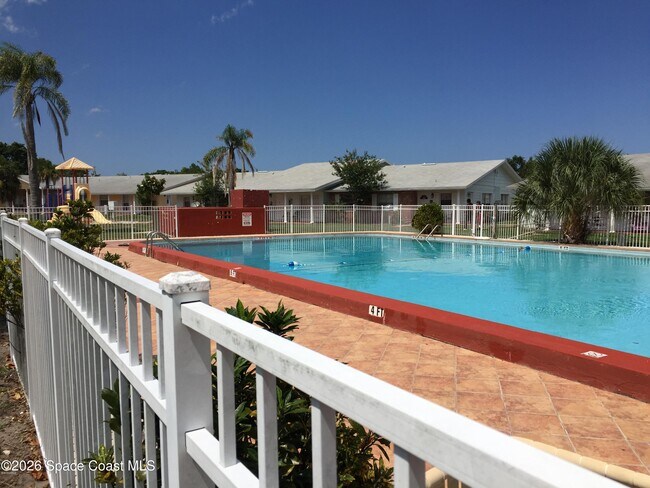 Building Photo - 3645 Barna Ave