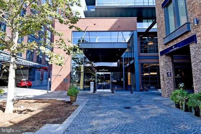 Building Photo - 73 G St SW