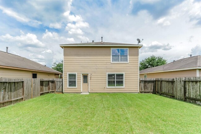 Building Photo - 2018 Adobe Stone Dr