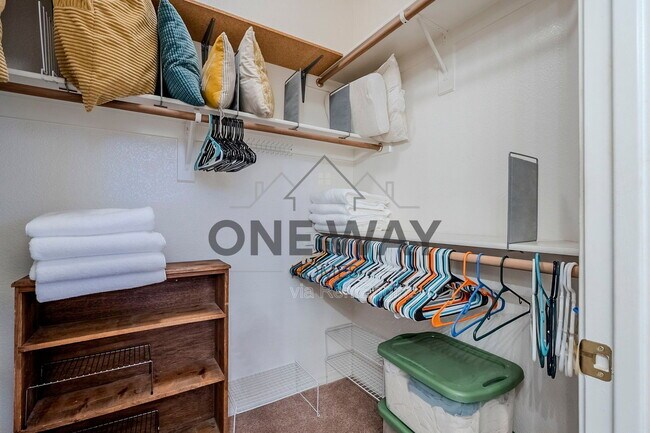 Building Photo - 4269 E Cassia Ln