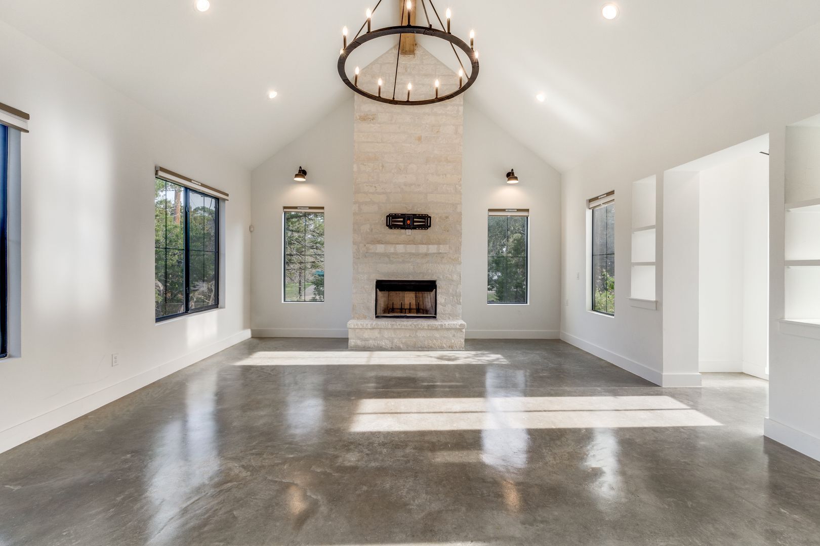 Building Photo - 1211 Westhaven Dr