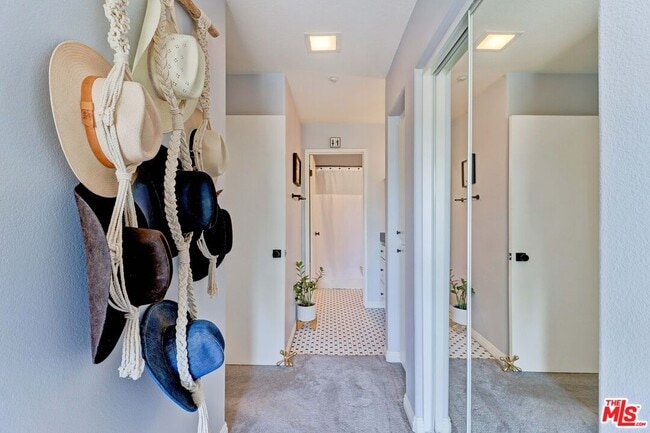 Building Photo - 2960 Champion Way