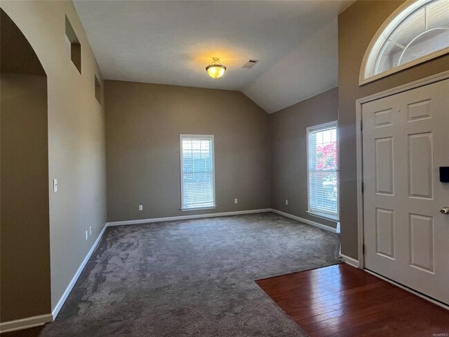 Building Photo - 1966 Chancellor Ridge Rd