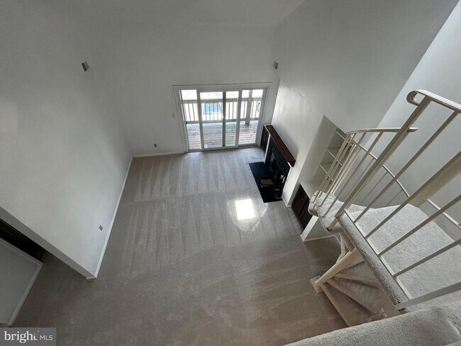 Building Photo - 6910 Sandra Marie Cir