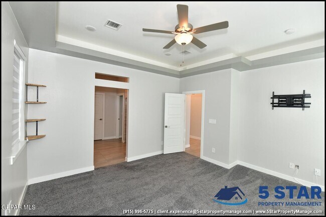 Building Photo - 12341 Desert Vista Ave