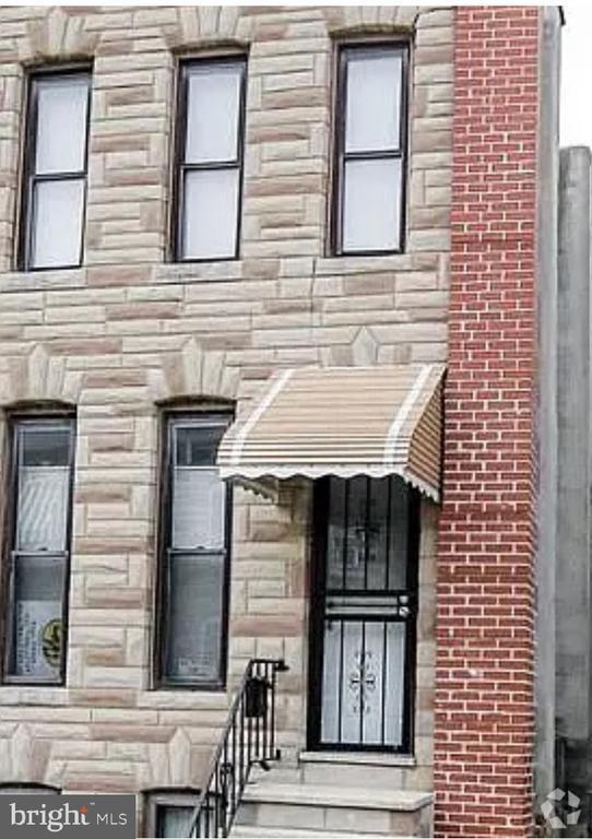 Building Photo - 224 S Calhoun St