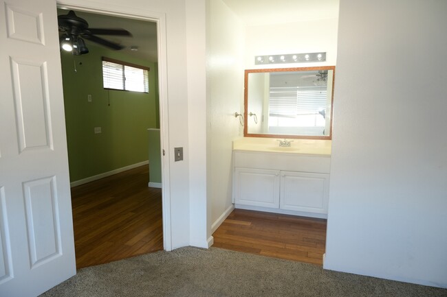 Building Photo - 91-1020C Hoomaka St