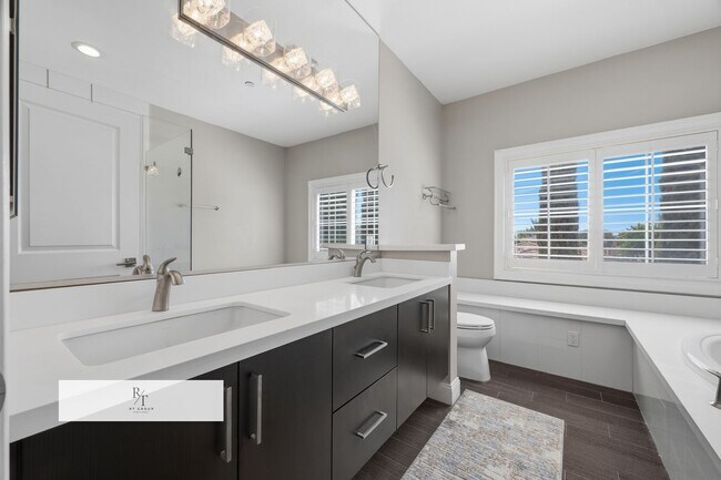 Building Photo - Beautiful Mediterranean Luxury Home in Exclusive Gated Villa Sierra, Arcadia