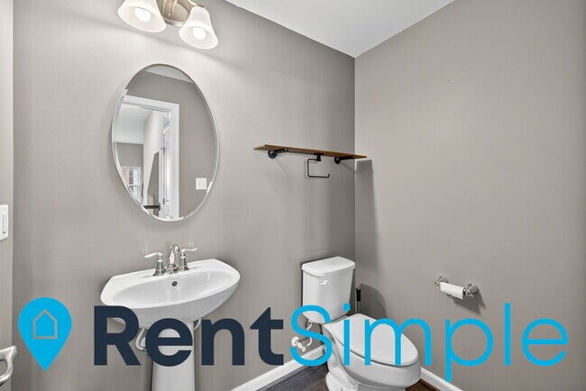 Building Photo - 7485 Brunson Cir