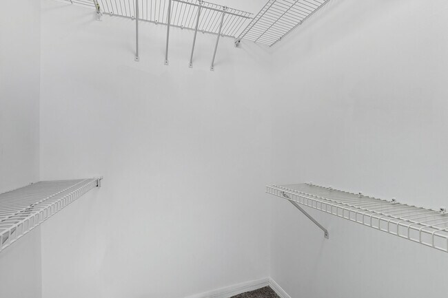Building Photo - 5361 Treetops Dr