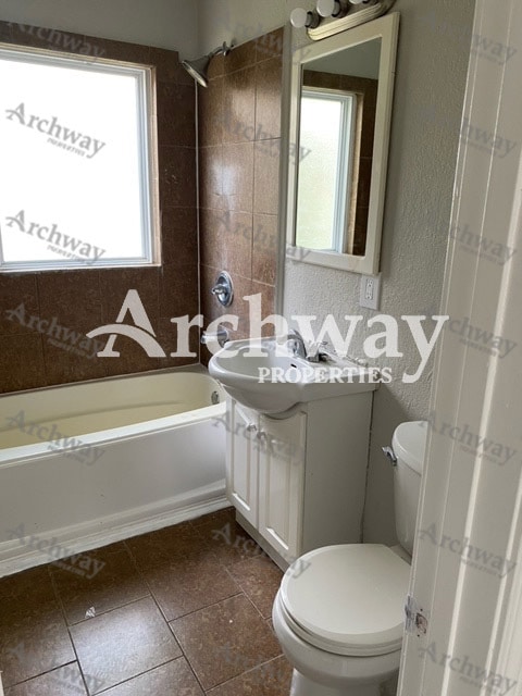 Building Photo - 6019 Oakland Ave