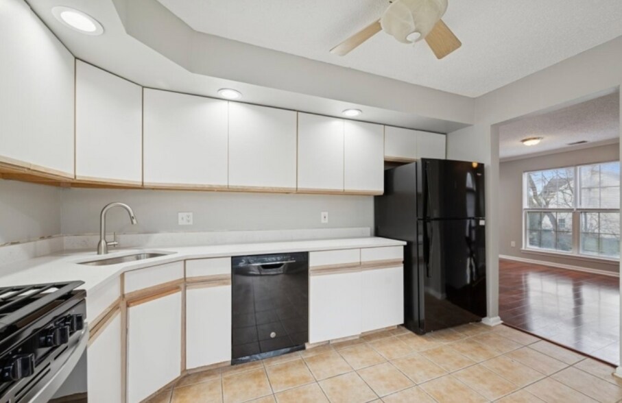 Building Photo - 3607 Riddle Ct