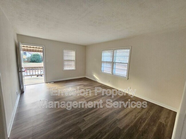 Building Photo - 2036 McPherson Drive