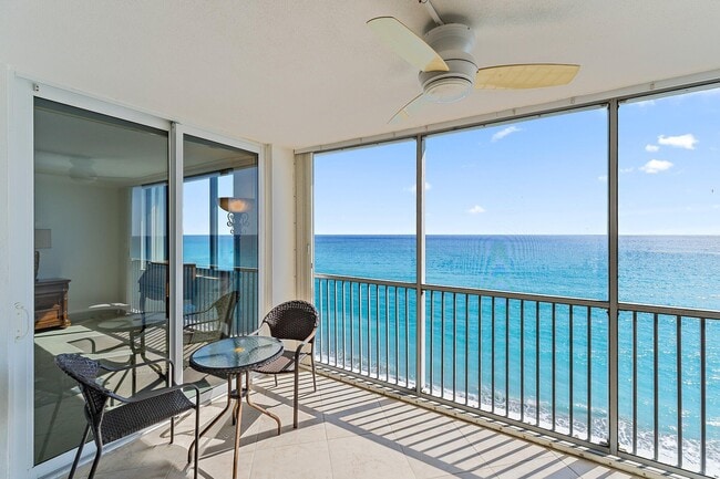 Building Photo - 840 Ocean Dr