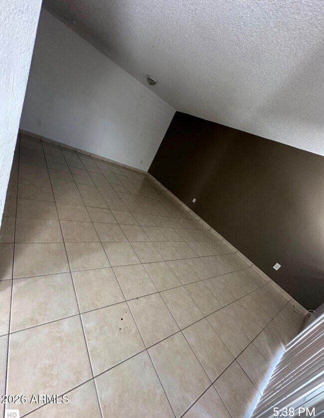 Building Photo - 2674 N 43rd Ave