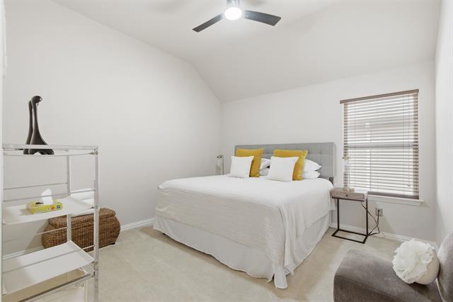 Building Photo - 10537 Matador Dr