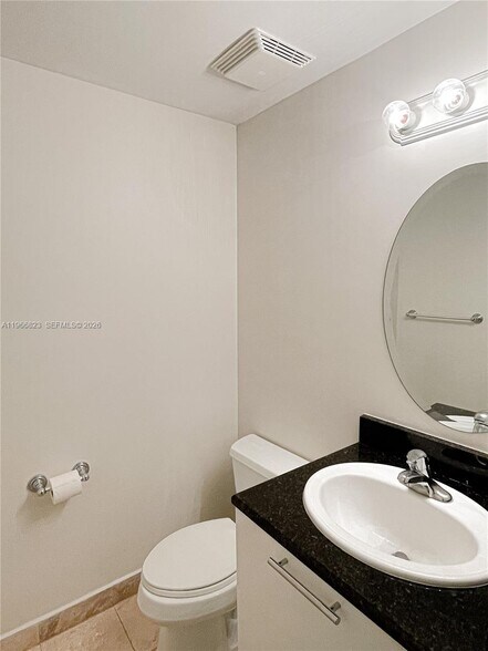 Building Photo - 3339 Virginia St