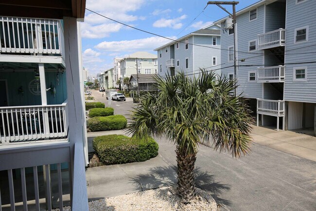 Building Photo - 606 Carolina Beach Ave S