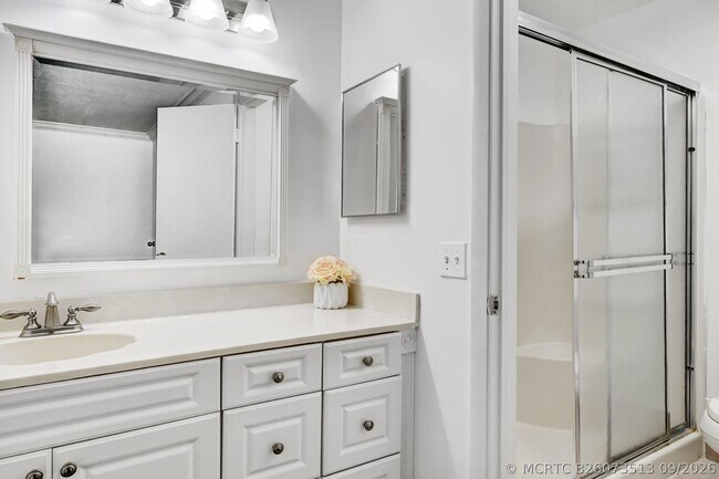Building Photo - 6372 Boca Cir