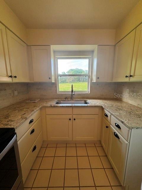 Building Photo - 37623 Camphor Dr