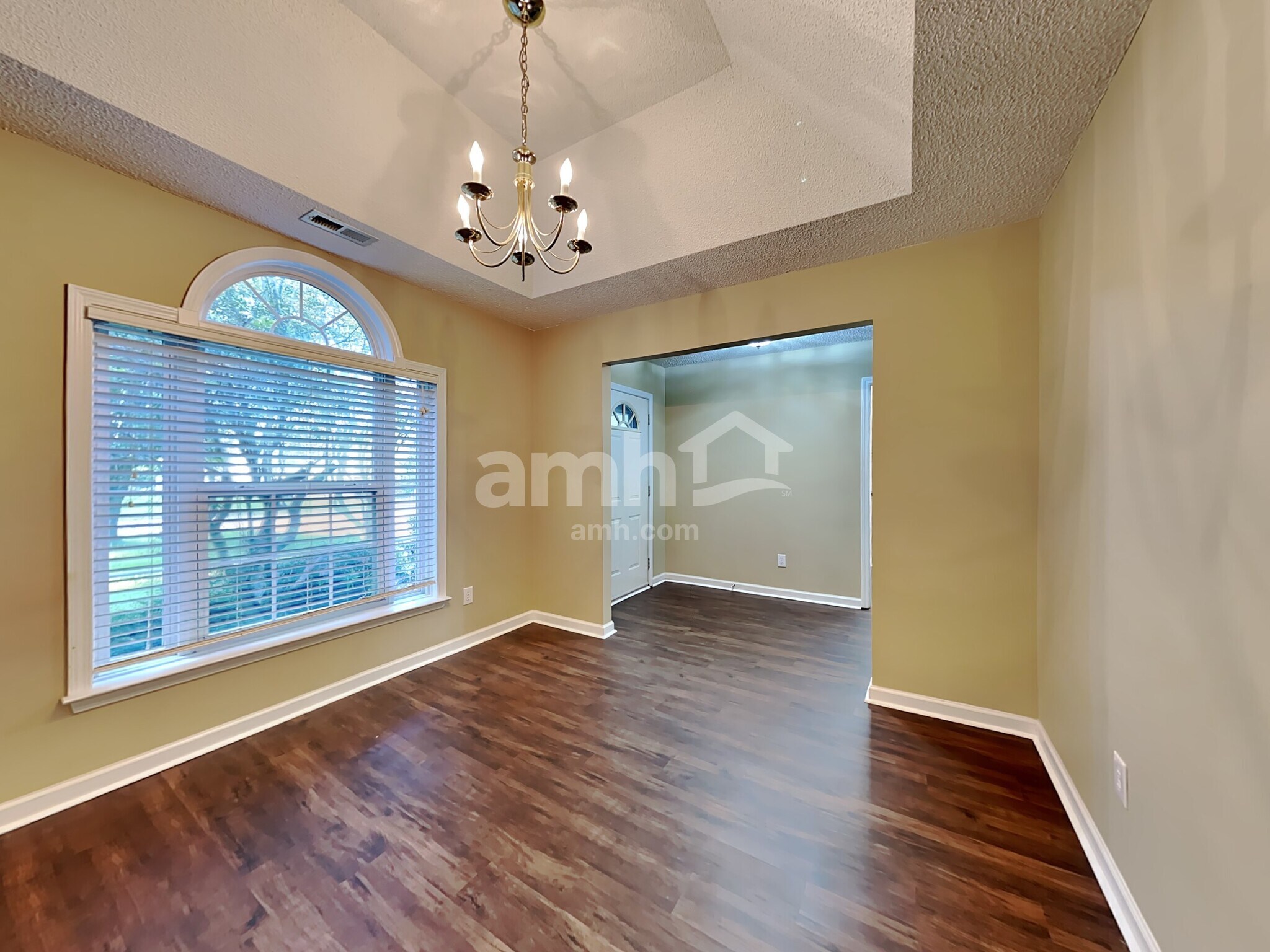 Building Photo - 114 Ridge Lake Dr