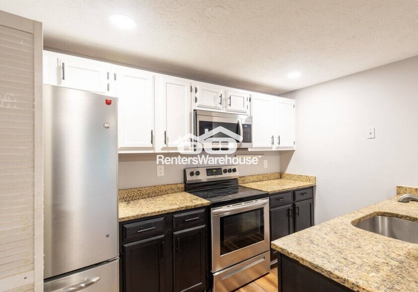 Building Photo - 11540 Little Patuxent Pkwy