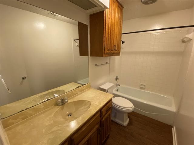 Building Photo - 139 Wildwood Dr