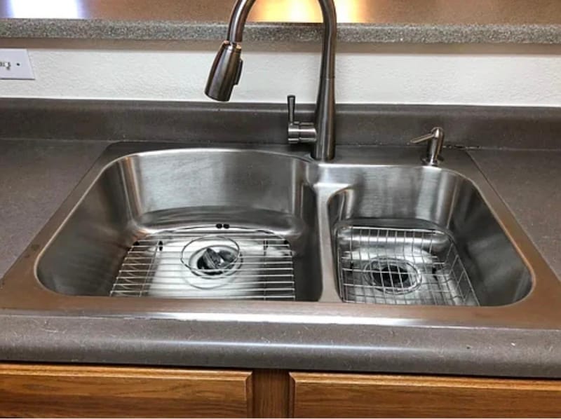 Building Photo - 1293 S Bridgegate Dr