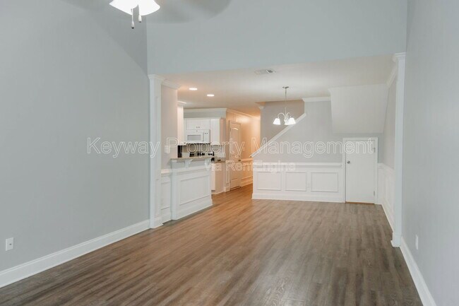 Building Photo - 1011 Coveside Trl