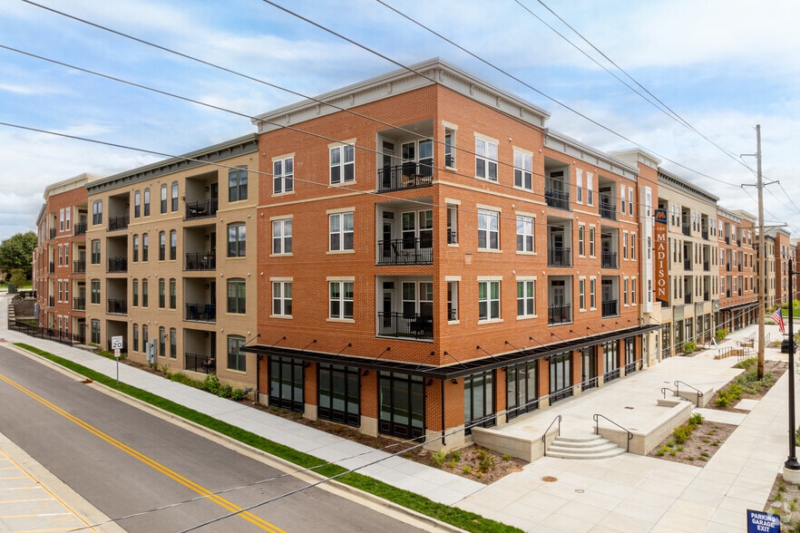 Primary Photo - Madison at Greenwood