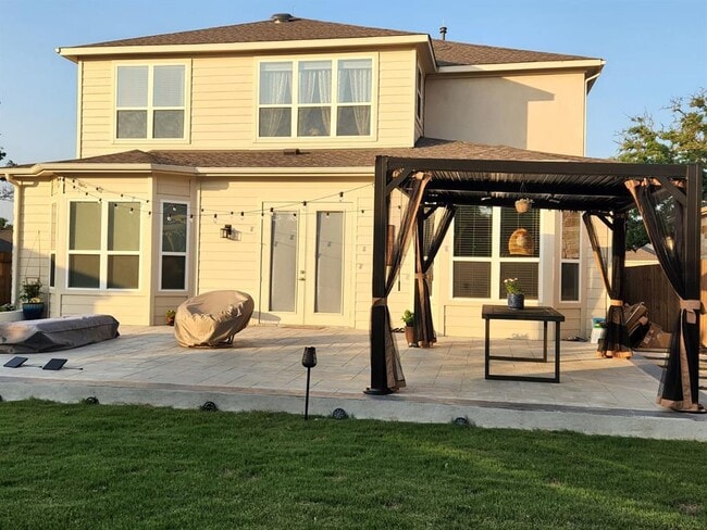 Building Photo - 4500 Brandon Ct