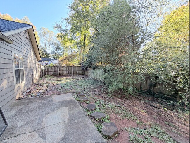 Building Photo - 2276 Turtle Landing