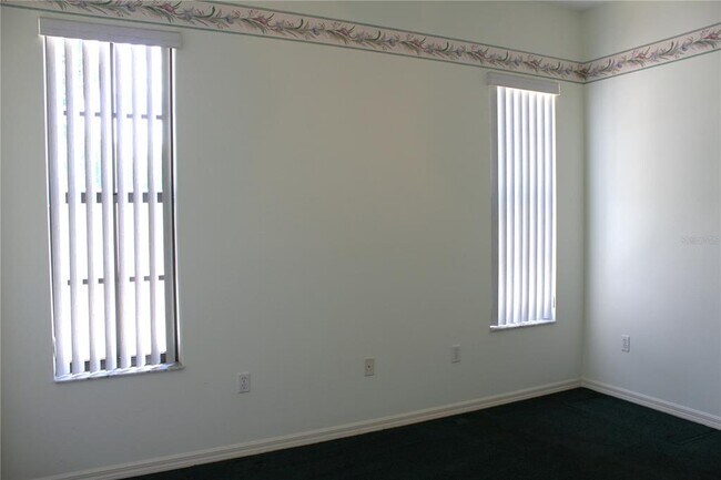 Building Photo - 2228 Lake Holloway Blvd