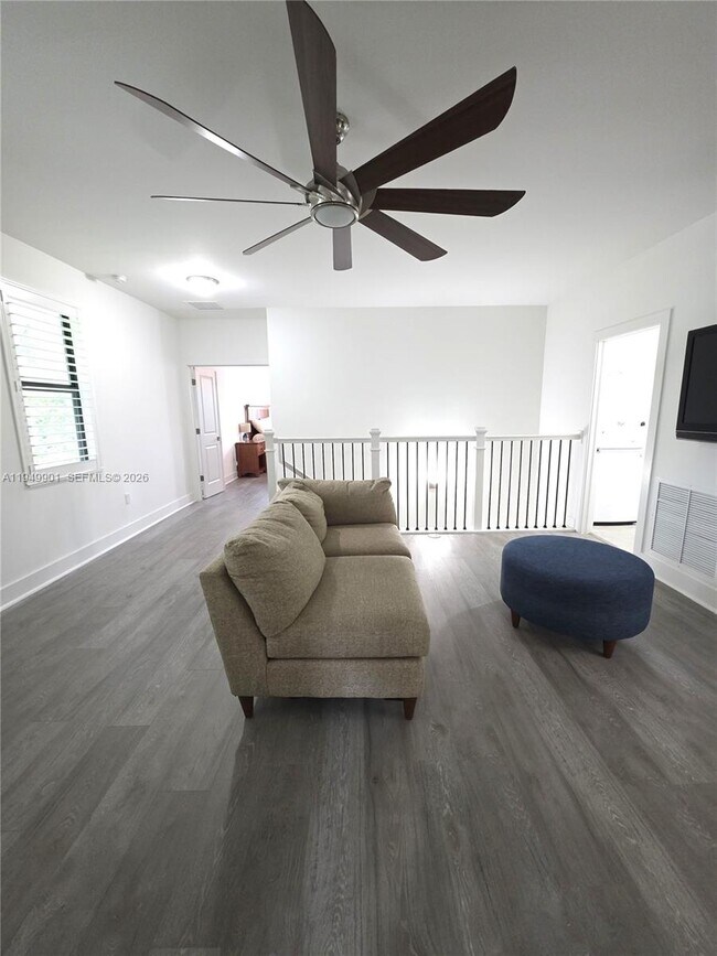 Building Photo - 4538 E Aqua Bella Ln