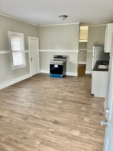 Building Photo - 1014 Fix St