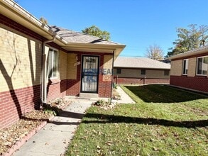 Building Photo - 2468 S Ogden St