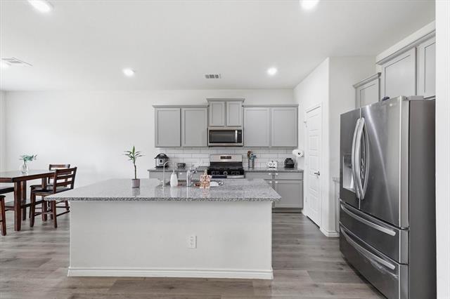 Building Photo - 9800 Quail Pointe Rd